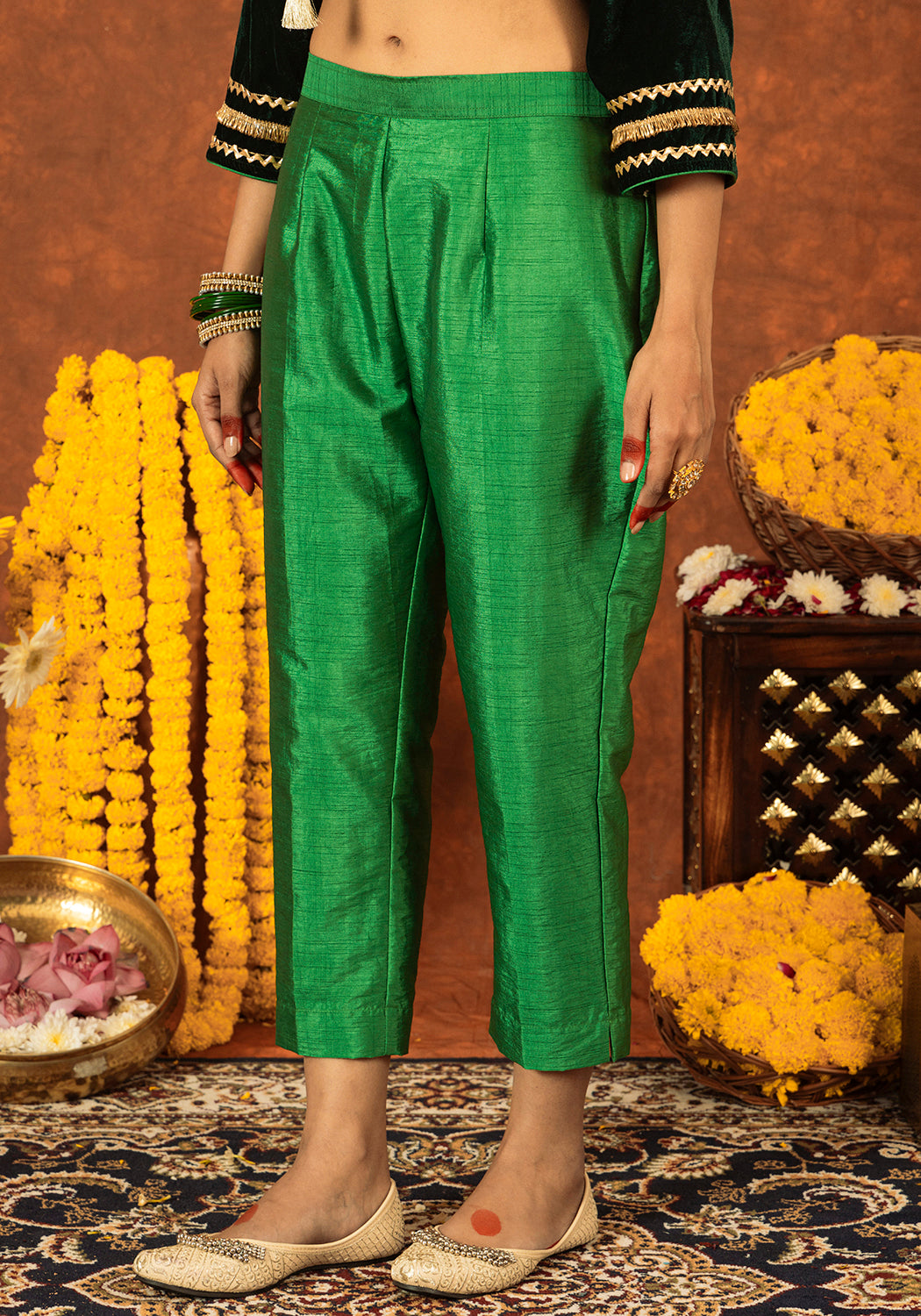 Panna Shringar Velvet Suit Set