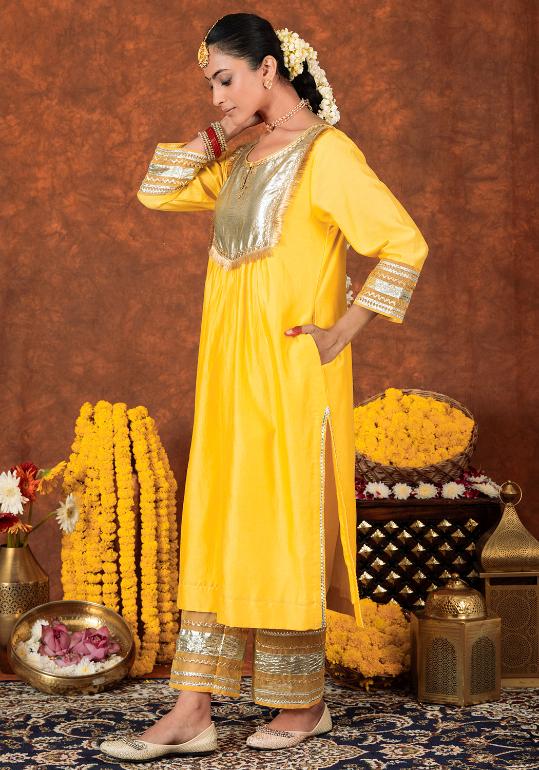 Swarna Peela Chanderi Silk Suit