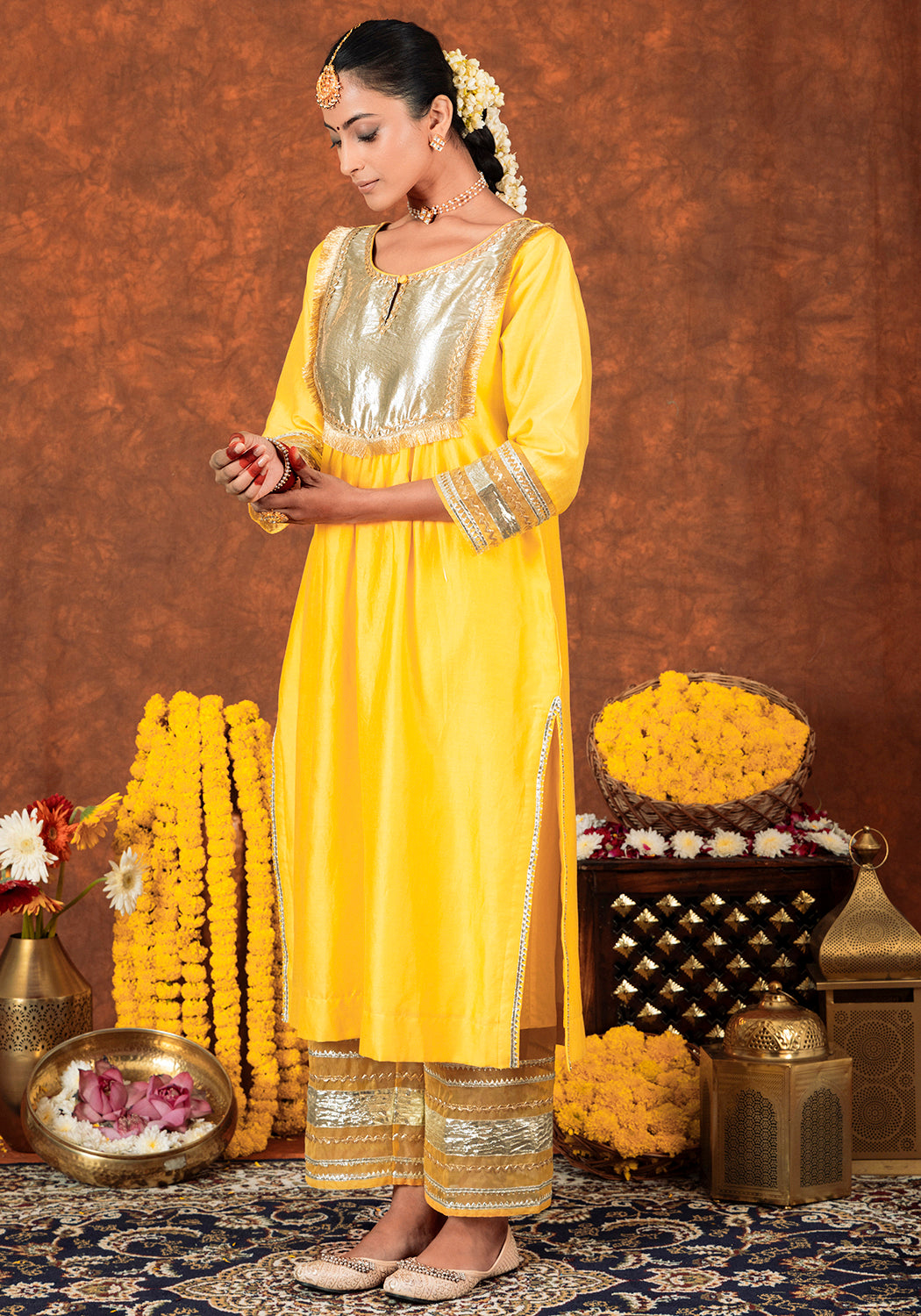 Swarna Peela Chanderi Silk Suit