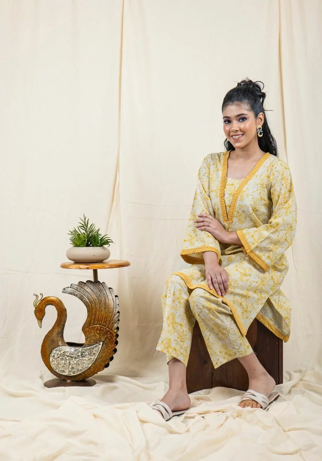 Lemonade yellow tie-dye kurta set