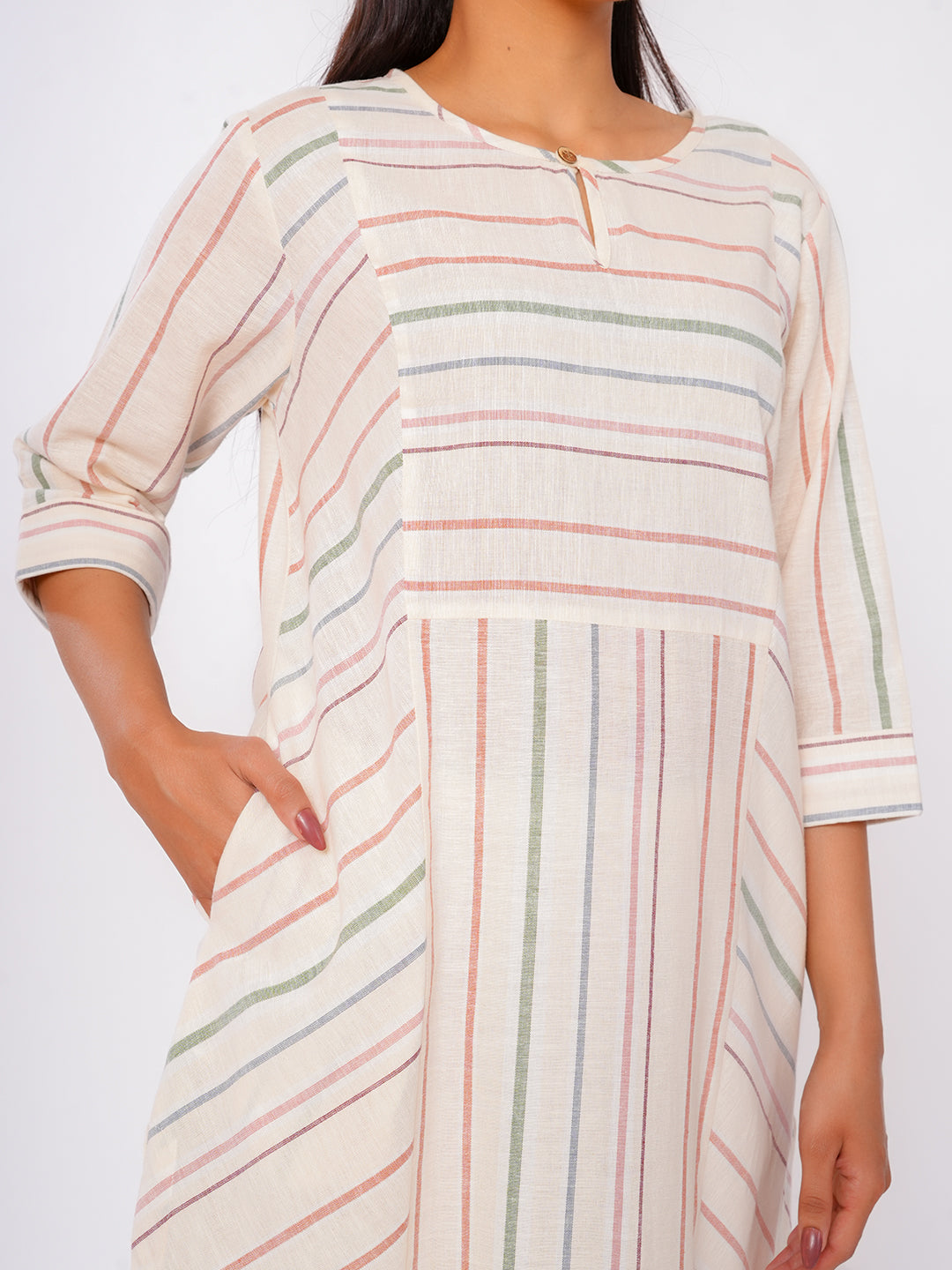 CHROMATIC CHORDS KURTA SET