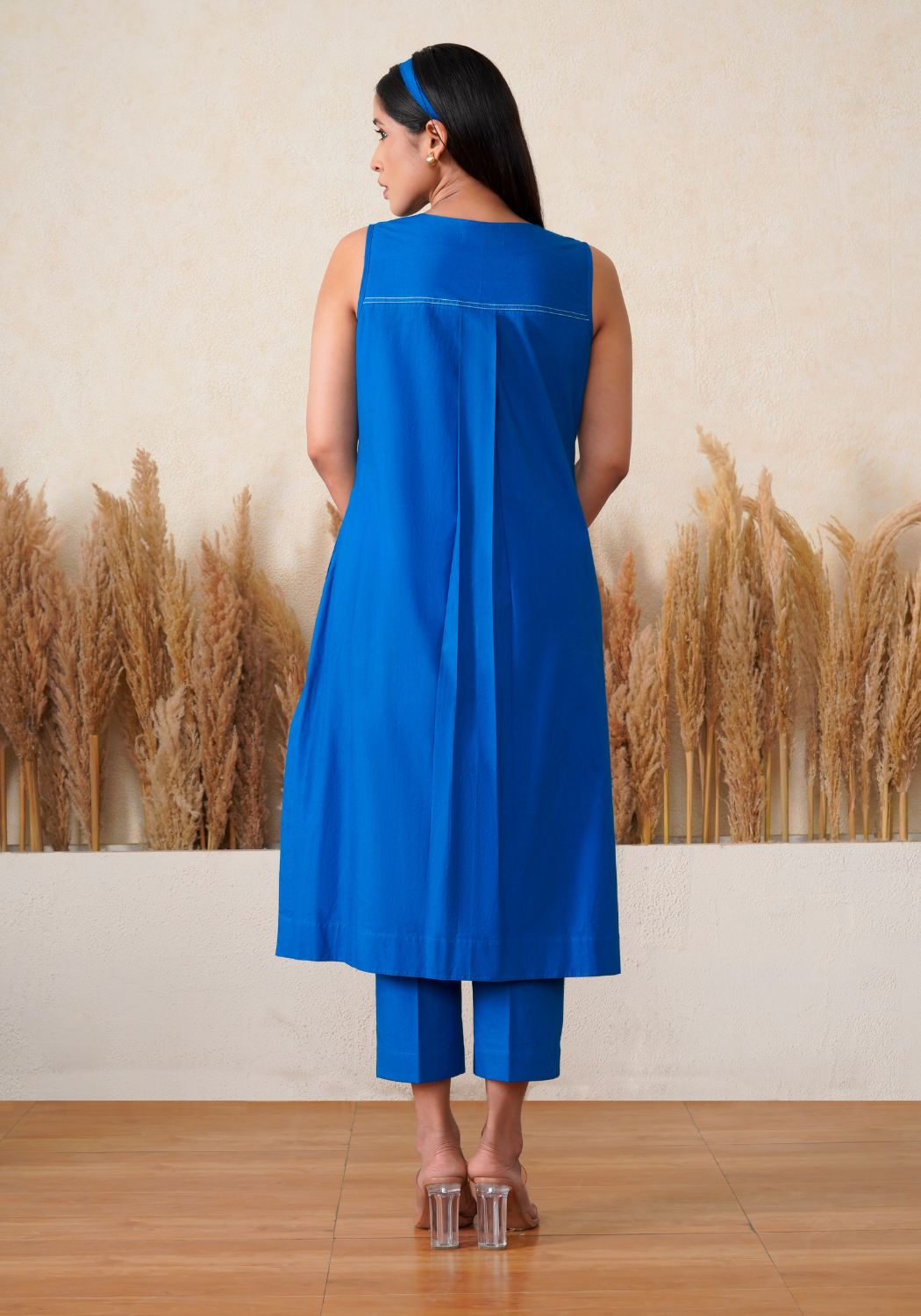 Electric Blue Sleeveless Kurta Pant Set