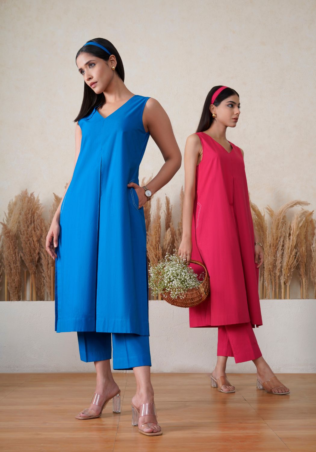 Electric Blue Sleeveless Kurta Pant Set